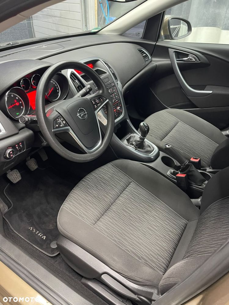 Opel Astra 1.6 Edition - 28
