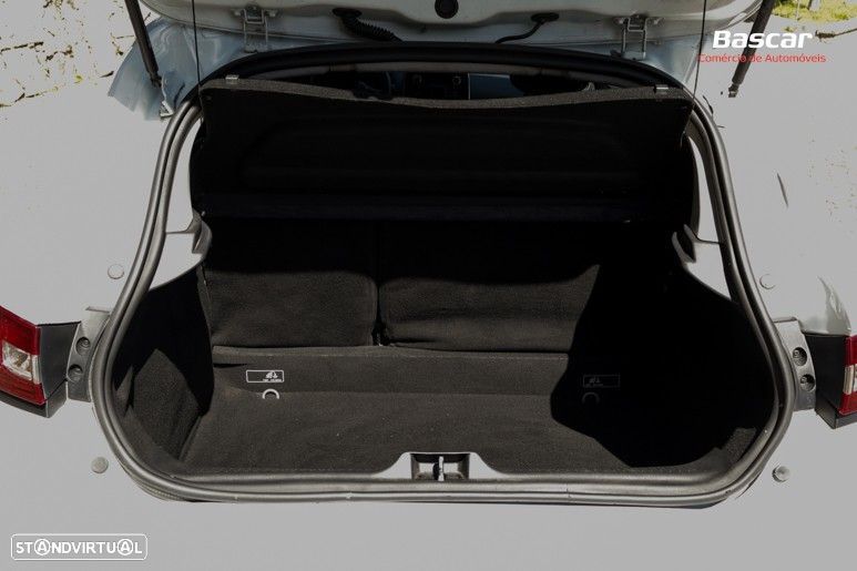 Renault Clio 1.5 dCi Zen - 13