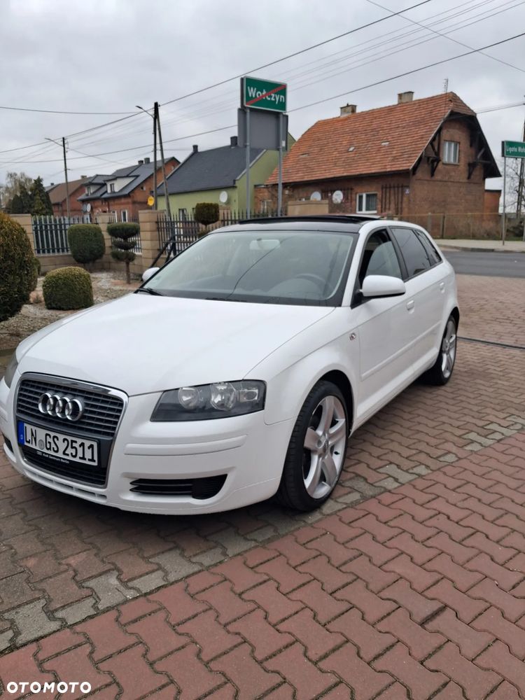 Audi A3 Sportback - 4