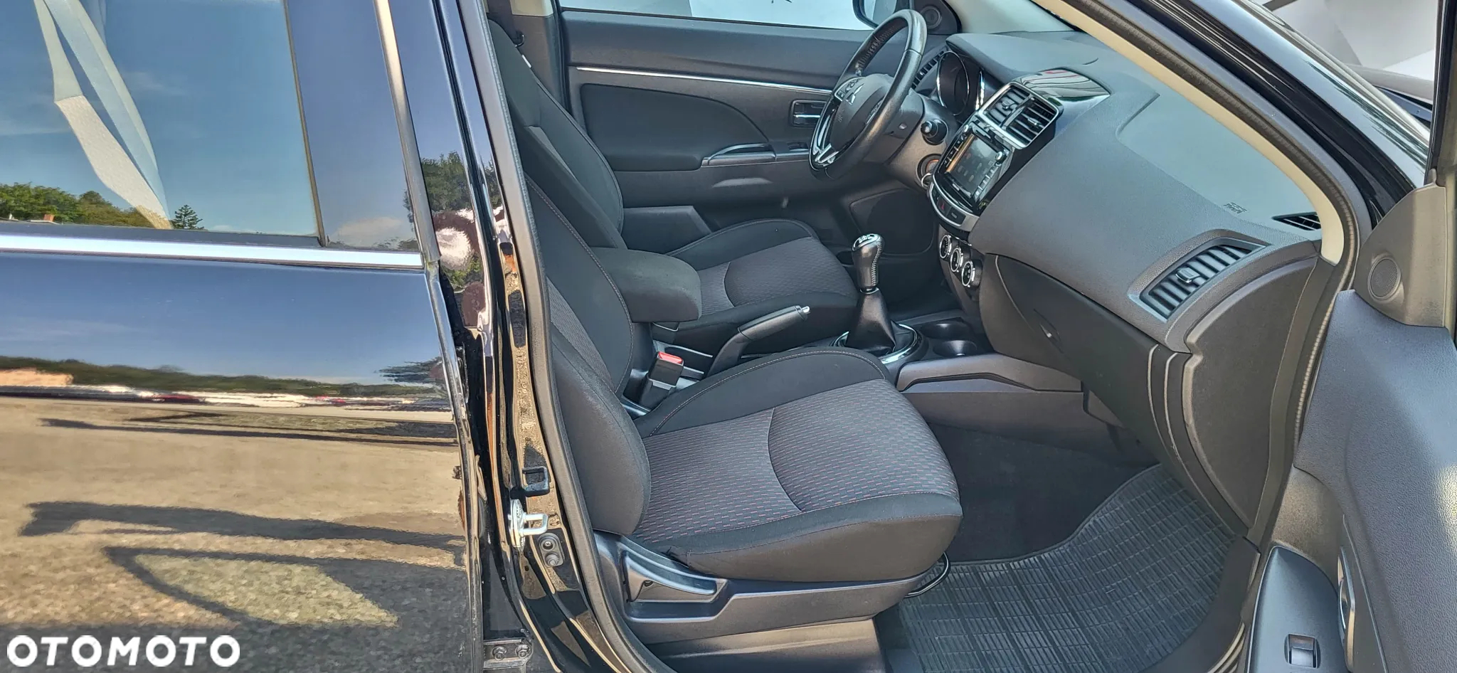 Mitsubishi ASX 1.6 Intense Plus Navi - 17