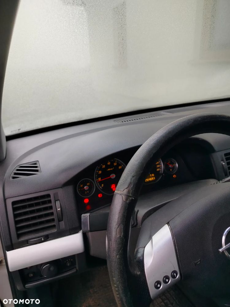 Opel Vectra 1.8 GTS - 3