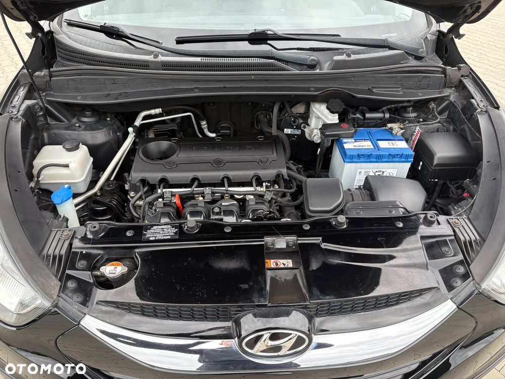 Hyundai ix35 2.0 4WD Premium - 21