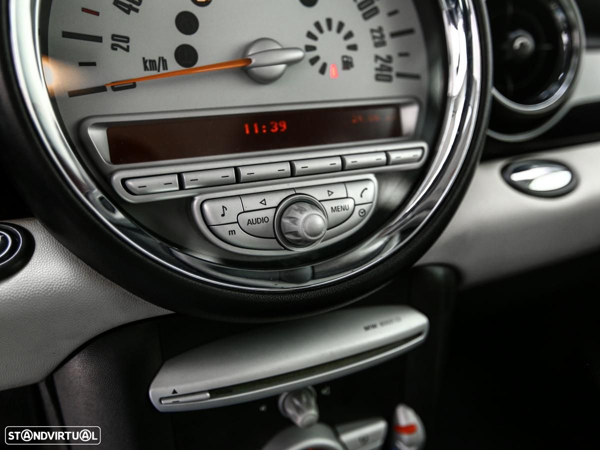 MINI 3 Portas Cooper D - 12