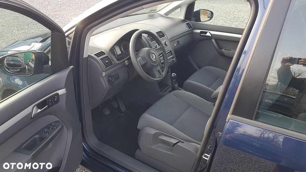 Volkswagen Touran 1.2 TSI Comfortline - 25