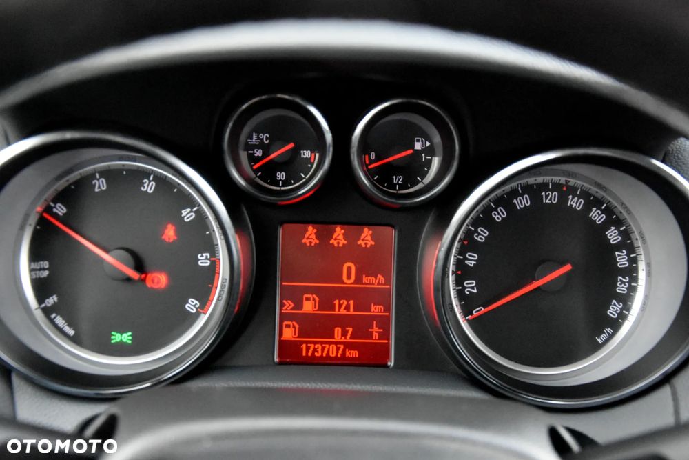 Opel Mokka 1.6 CDTI Cosmo S&S - 33