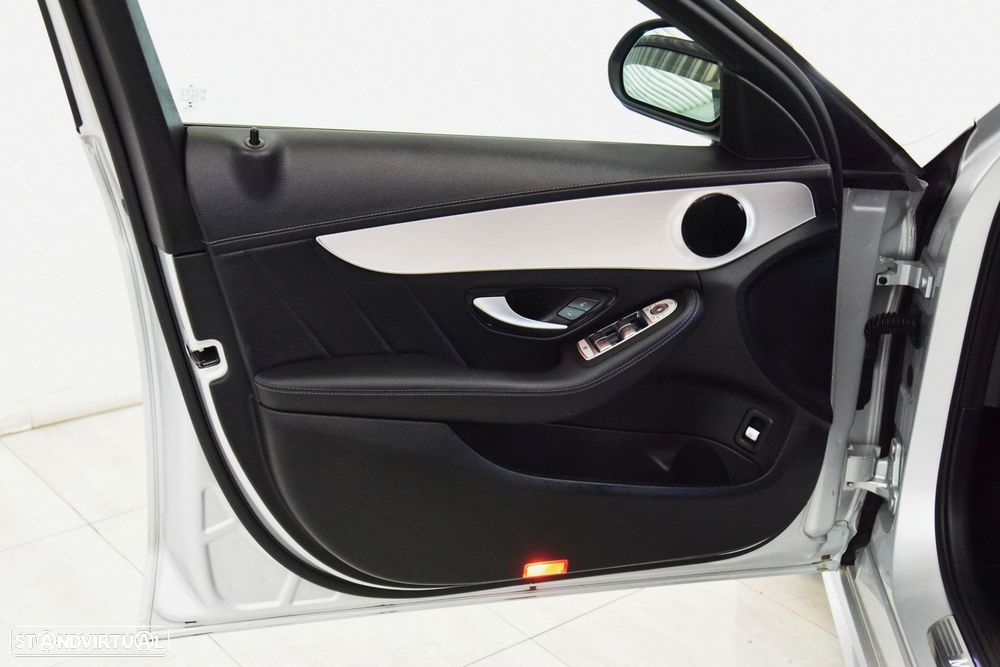 Mercedes-Benz C 300 - 21