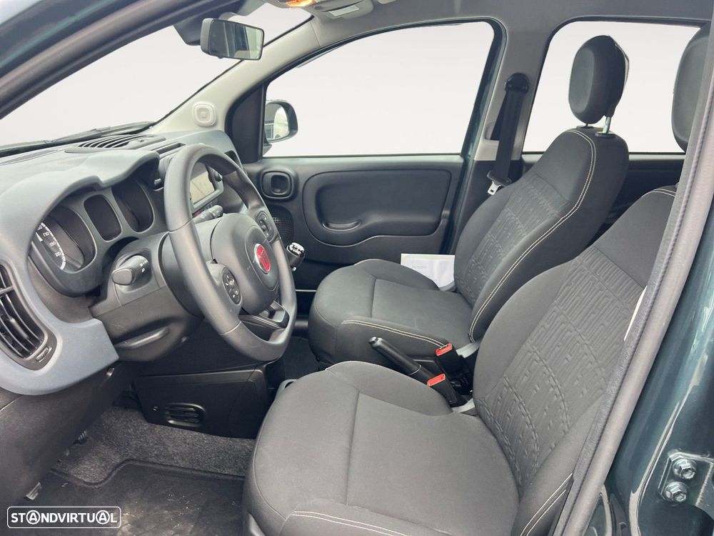 Fiat Panda 1.0 Hybrid (RED) - 9