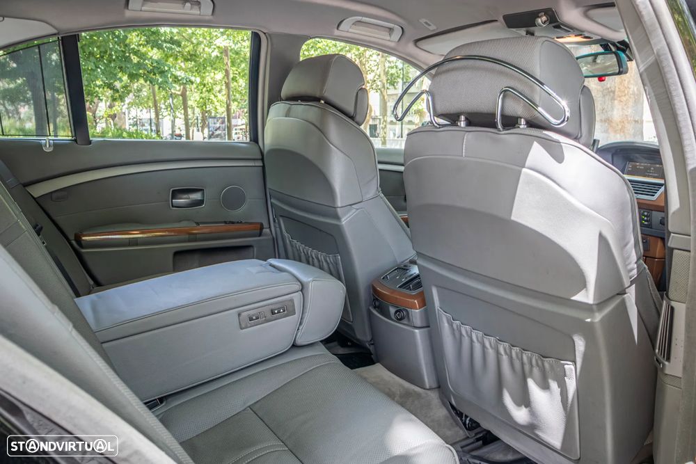 BMW 730 dA Executive - 17