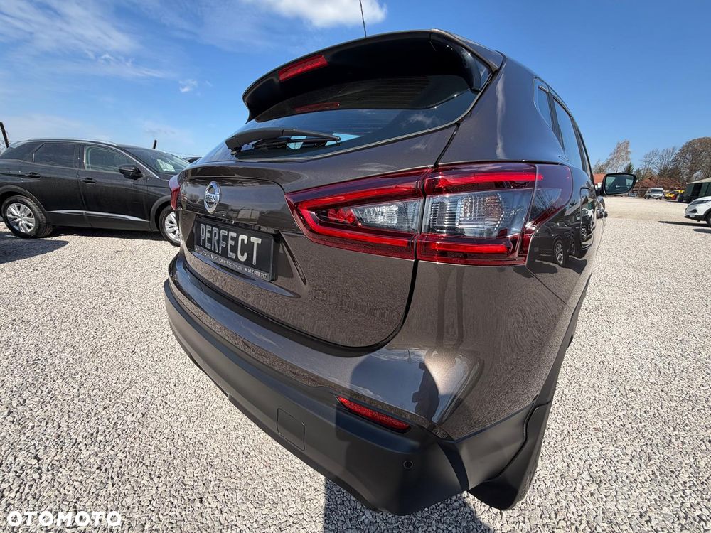 Nissan Qashqai 1.3 DIG-T DCT N-TEC - 11