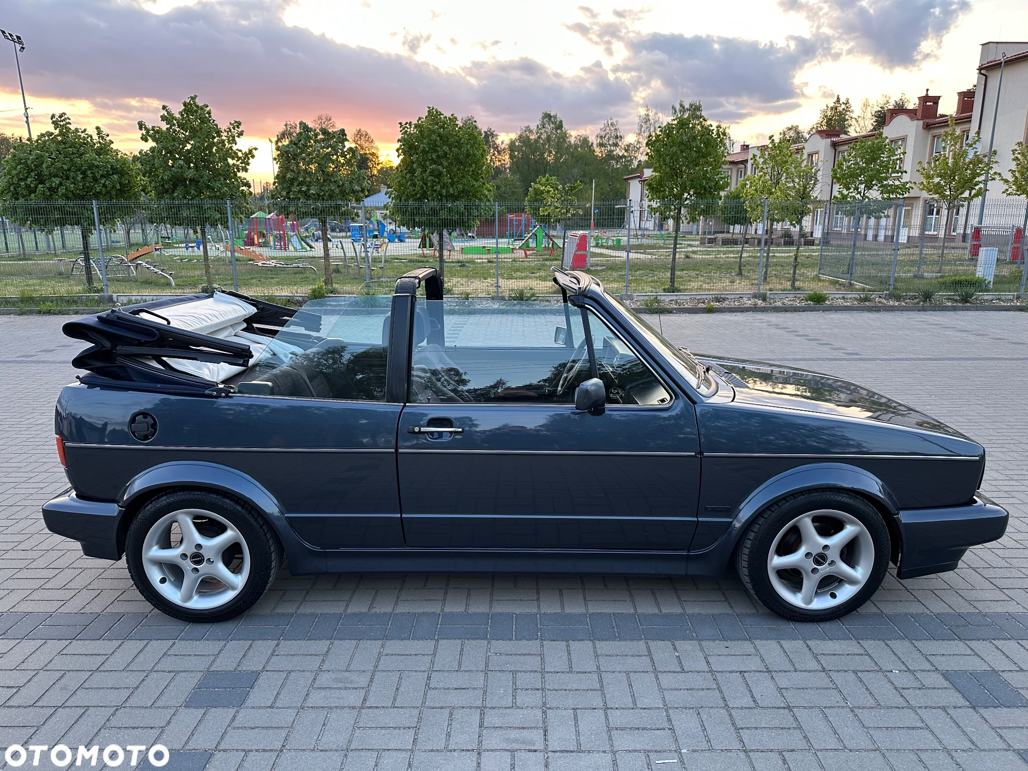 Volkswagen Golf 1.6 GL - 6