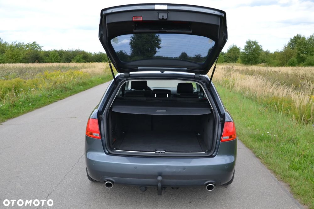 Audi A4 Avant - 19