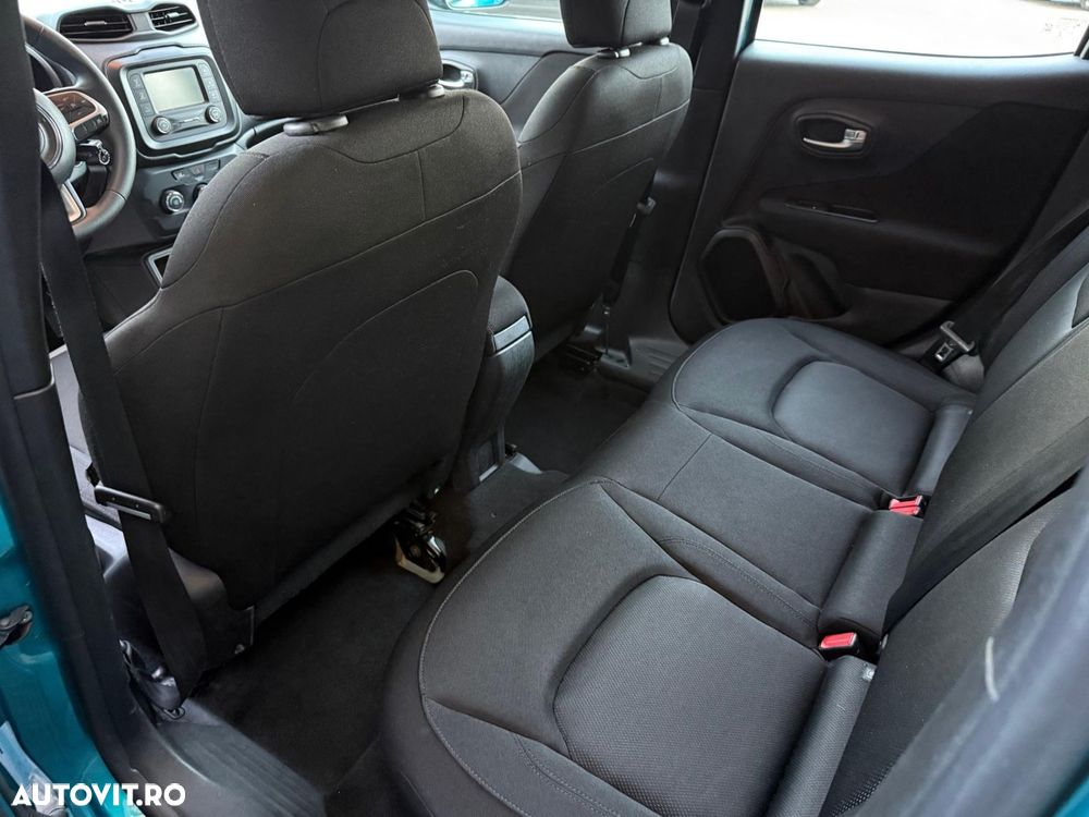 Jeep Renegade - 8
