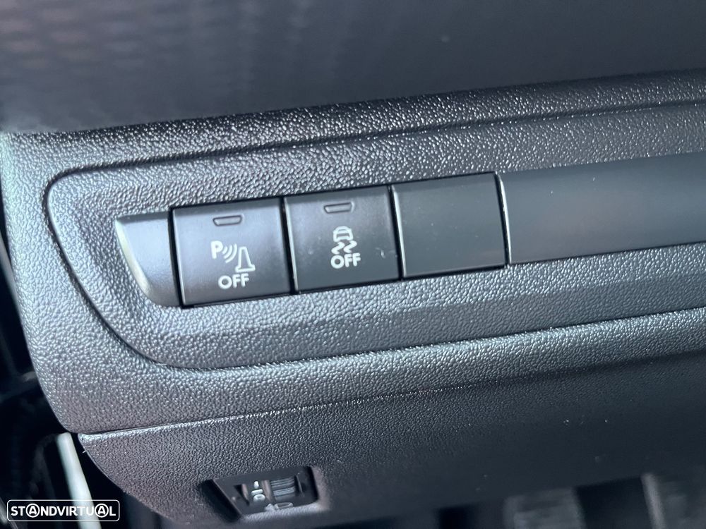 Peugeot 2008 1.2 VTi Allure - 11