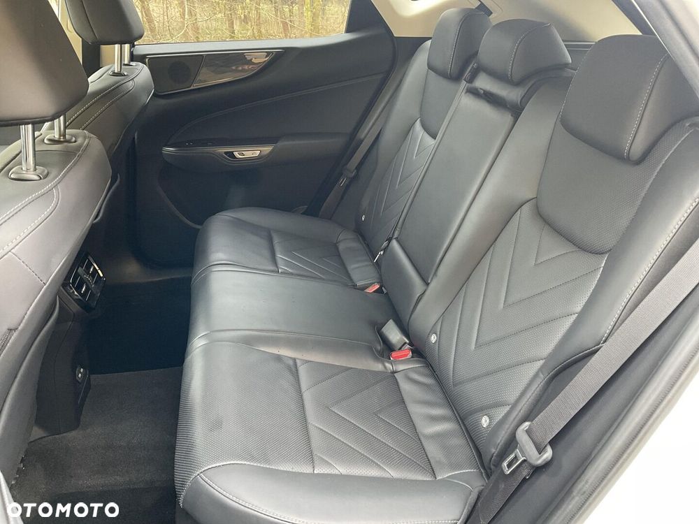 Lexus NX 350h Prestige AWD - 15