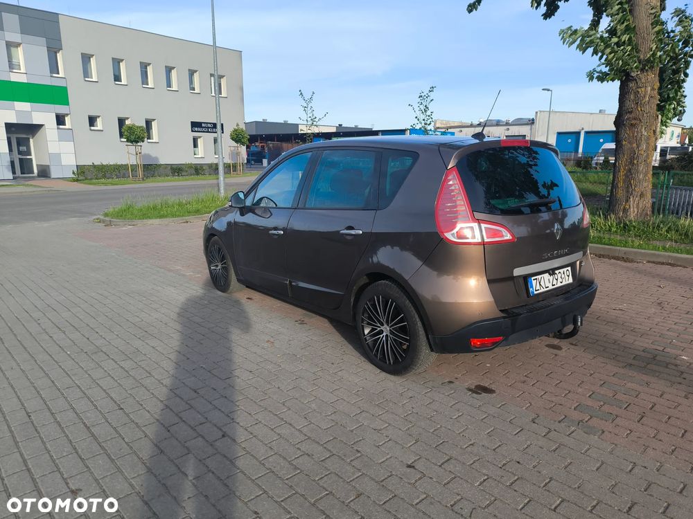 Renault Scenic 2.0 dCi Privilege - 14