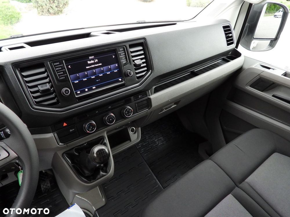 Volkswagen CRAFTER CHŁODNIA KONTENER -5*C 8 PALET BLIŹNIACZE KOŁA KLIMATYZACJA  180KM - 35