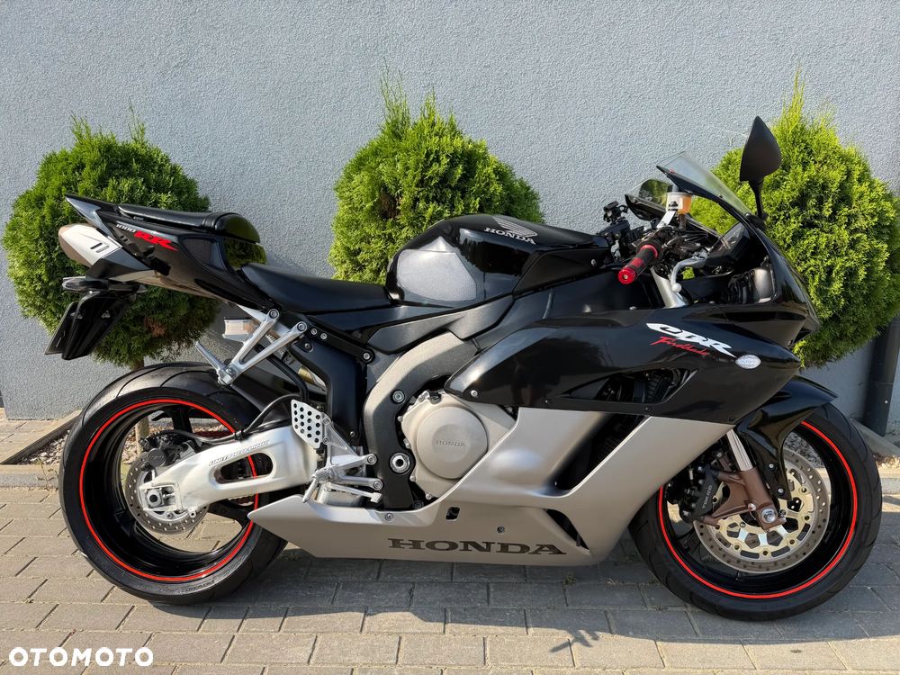 Honda CBR - 4