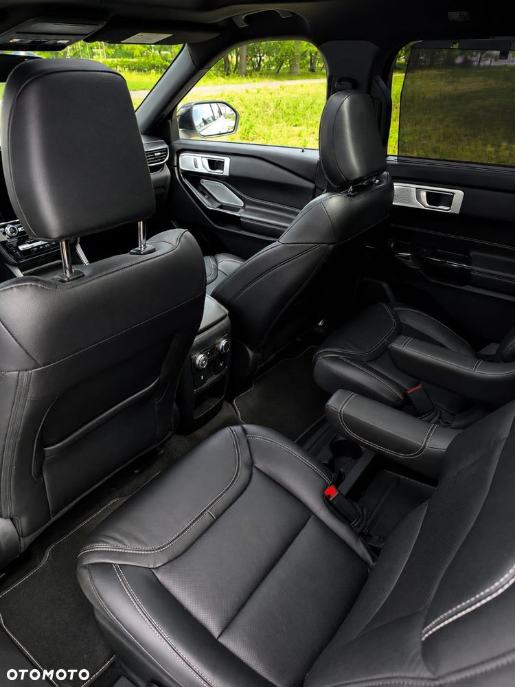 Ford Explorer 3.0 EcoBoost PHEV 4WD ST-Line - 6