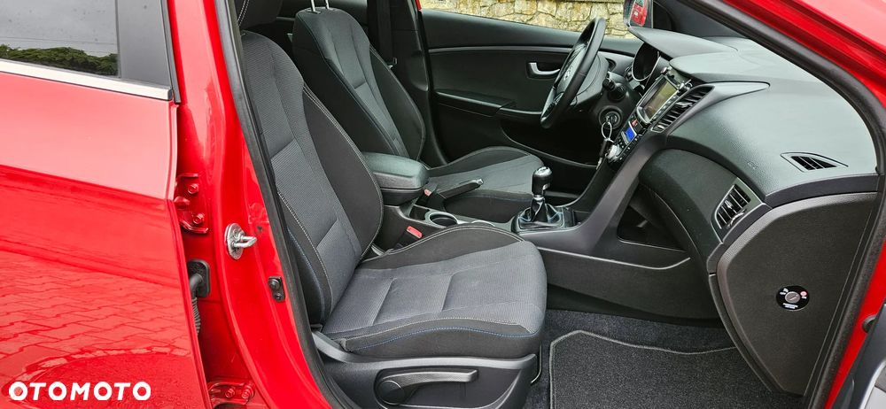 Hyundai i30 1.6 CRDI Passion - 18