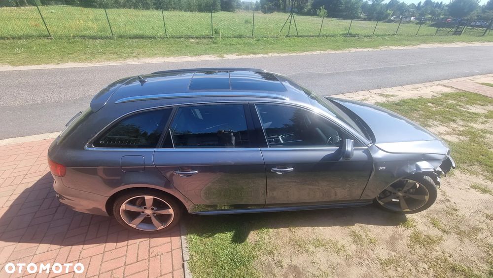 Audi A4 Avant - 8