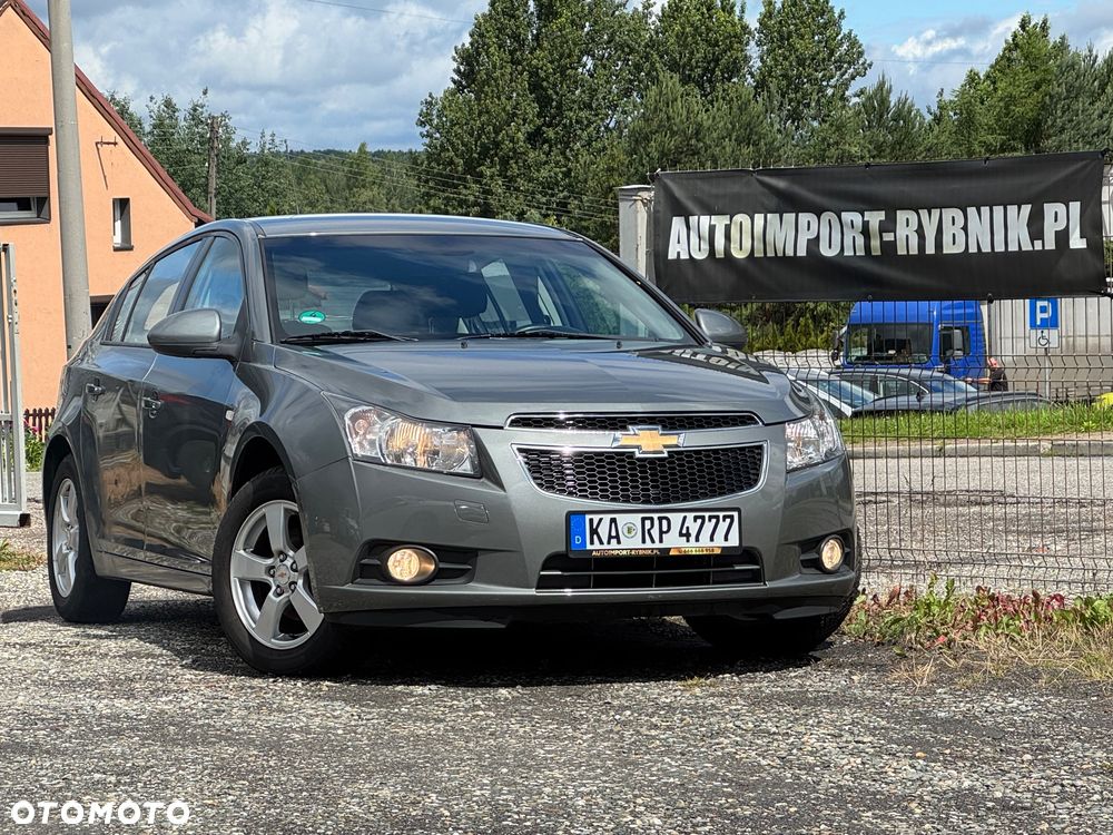 Chevrolet Cruze 1.6 LT+ - 1