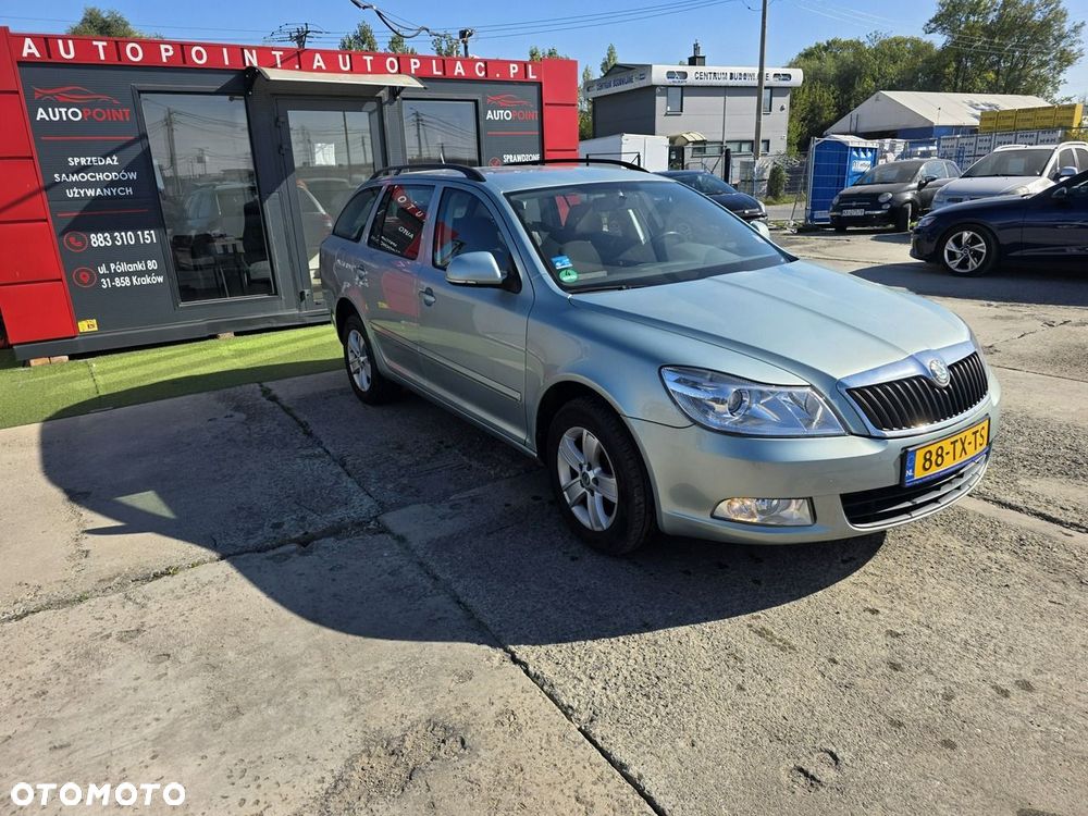 Skoda Octavia - 3