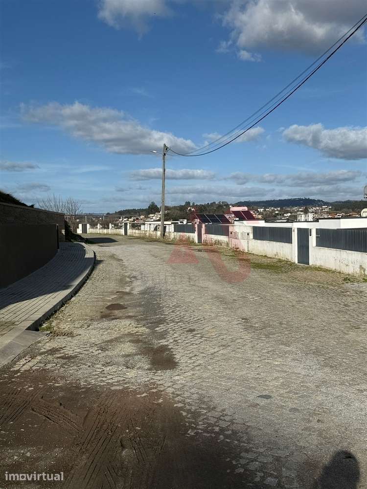 Terreno para Construção ou Exploração Agrícola com 5.000 m² em Unhão, - Grande imagem: 2/4
