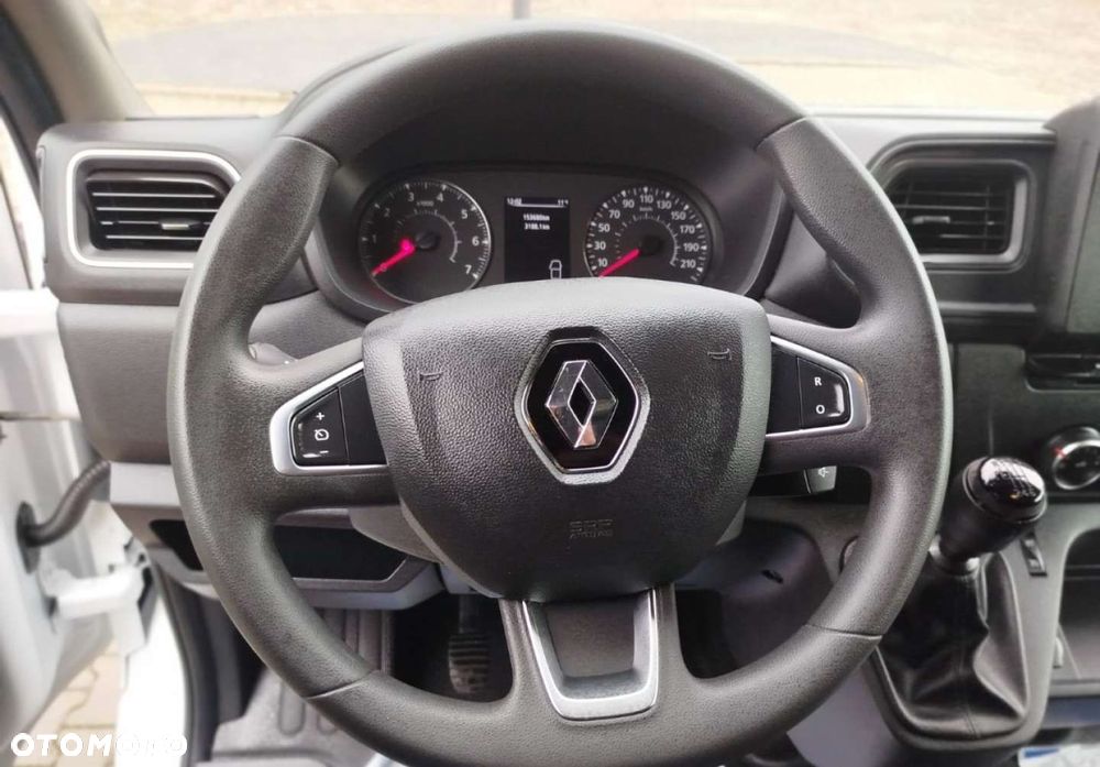 Renault Master - 15