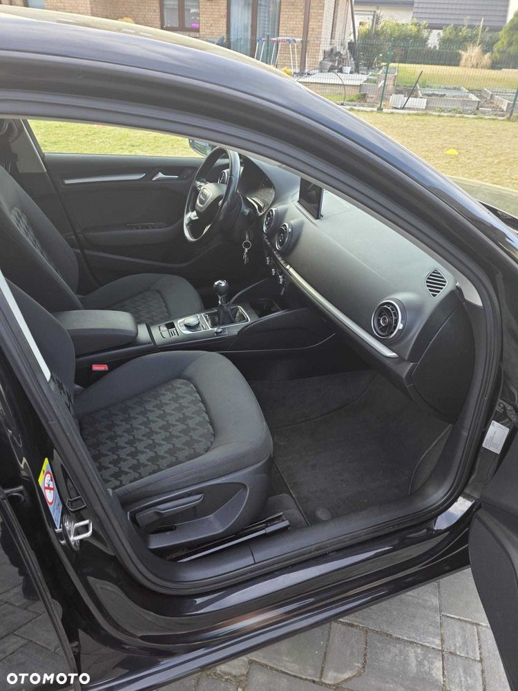 Audi A3 Sportback - 5