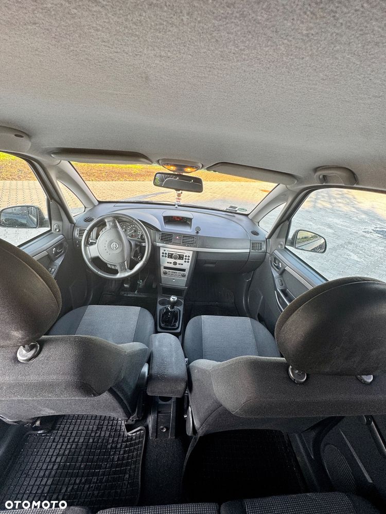 Opel Meriva 1.8 Cosmo - 8