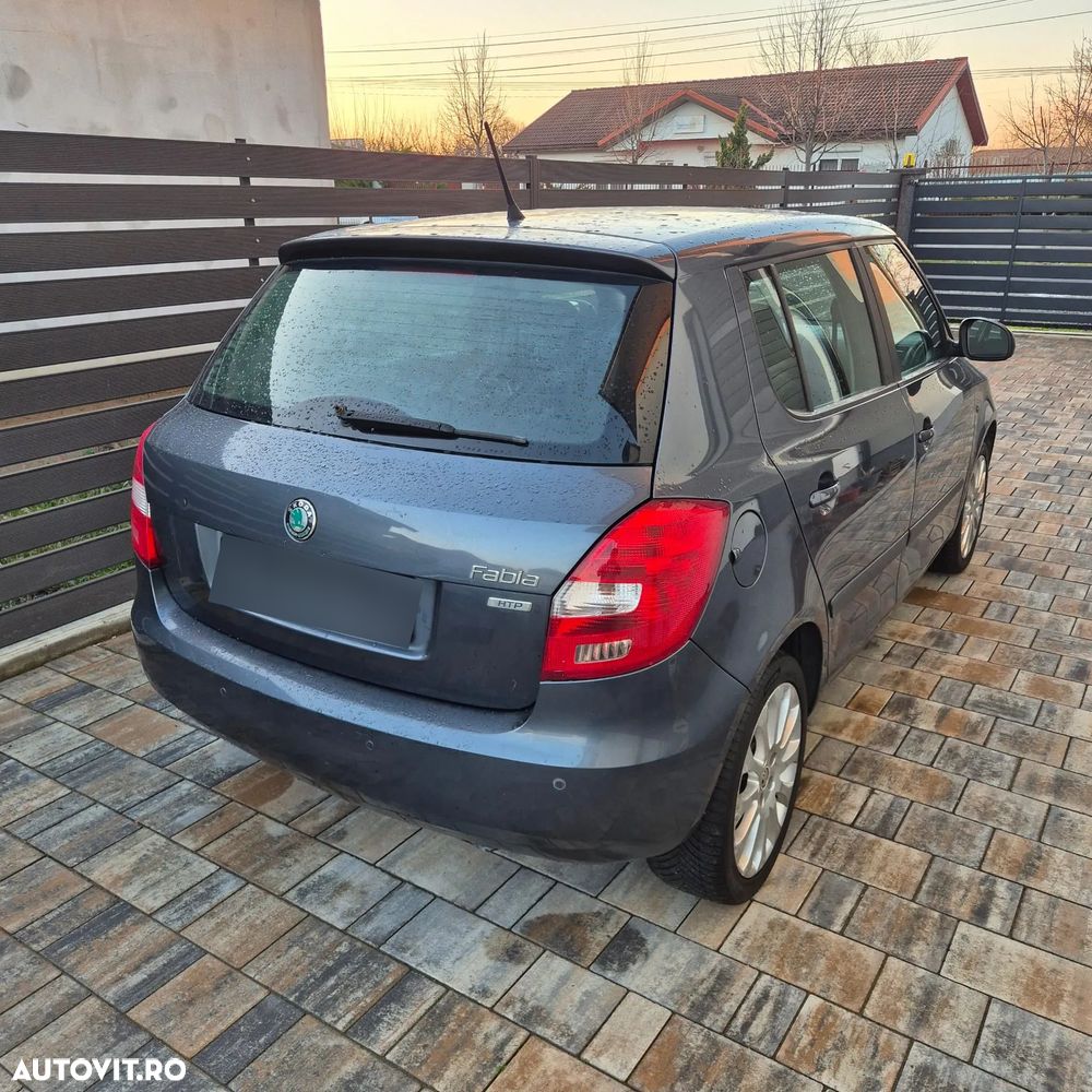 Skoda Fabia 1.2 HTP Cool Colour Edition - 5