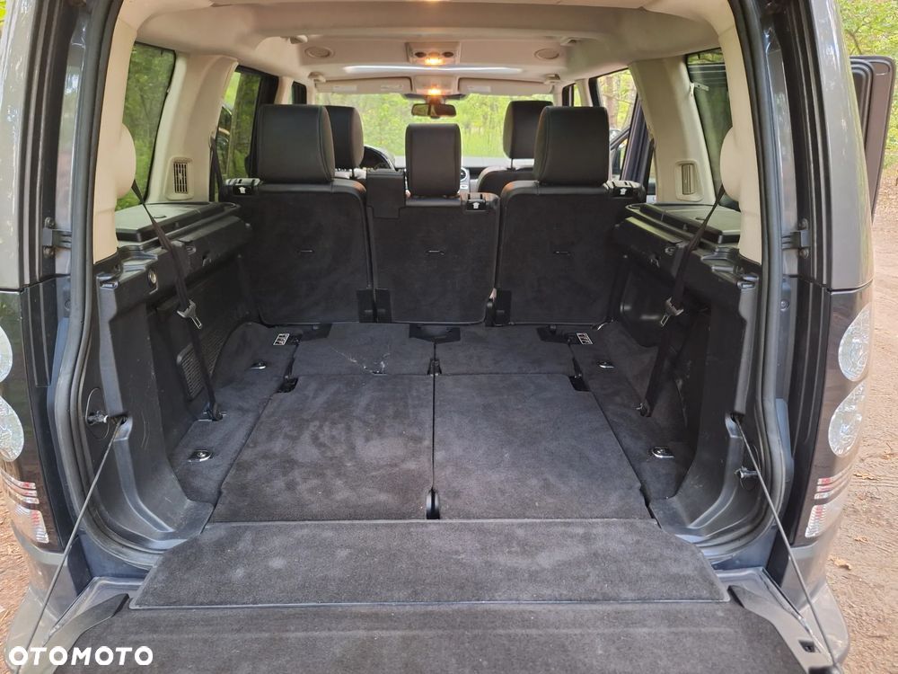 Land Rover Discovery 3.0 Si6 SE - 12