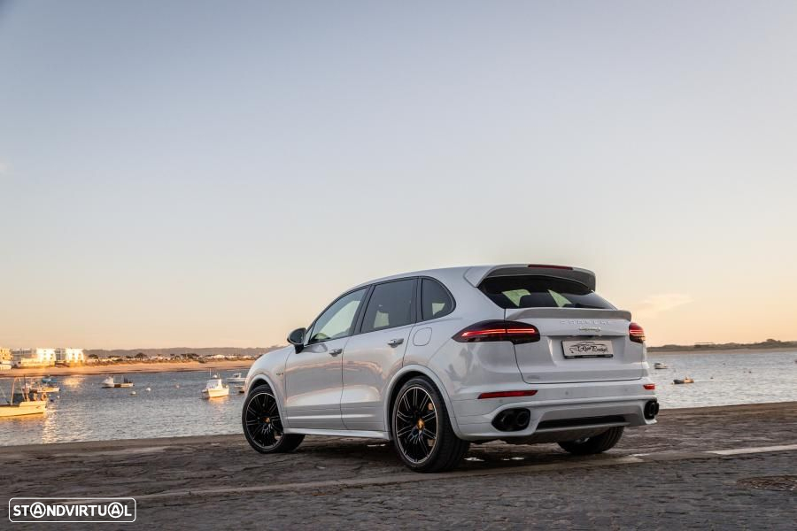 Porsche Cayenne S E-Hybrid - 20