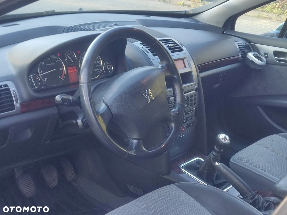 Peugeot 407 - 17