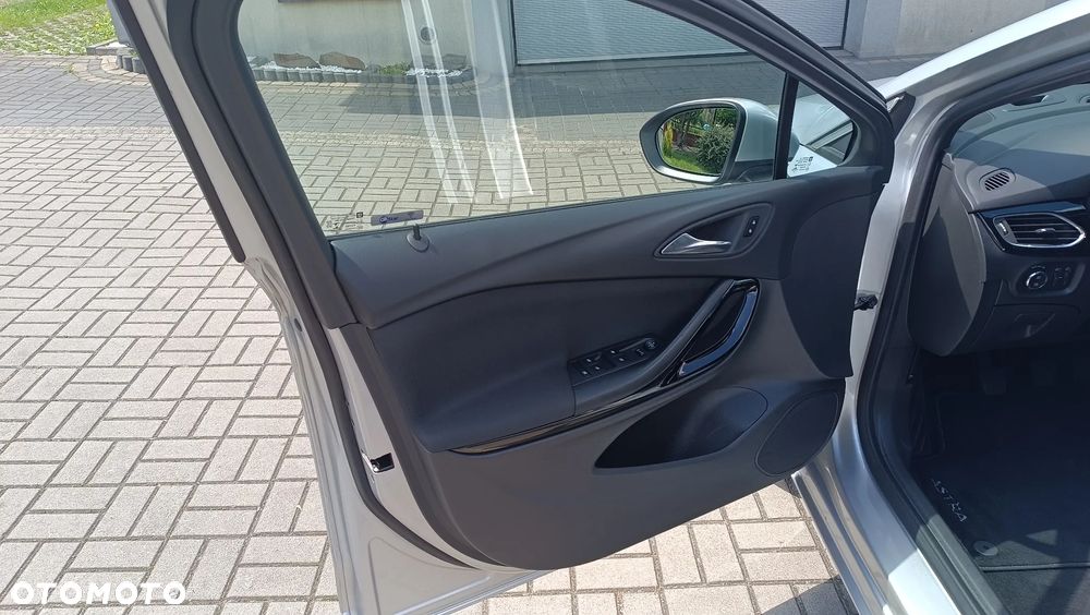 Opel Astra 1.4 Turbo Dynamic - 14