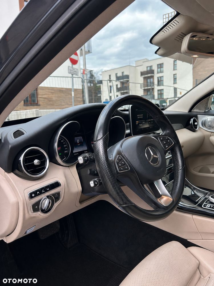 Mercedes-Benz Klasa C 200 7G-TRONIC - 14