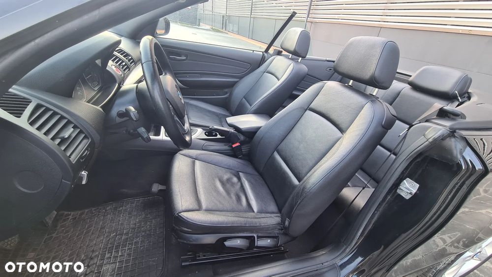 BMW Seria 1 - 25