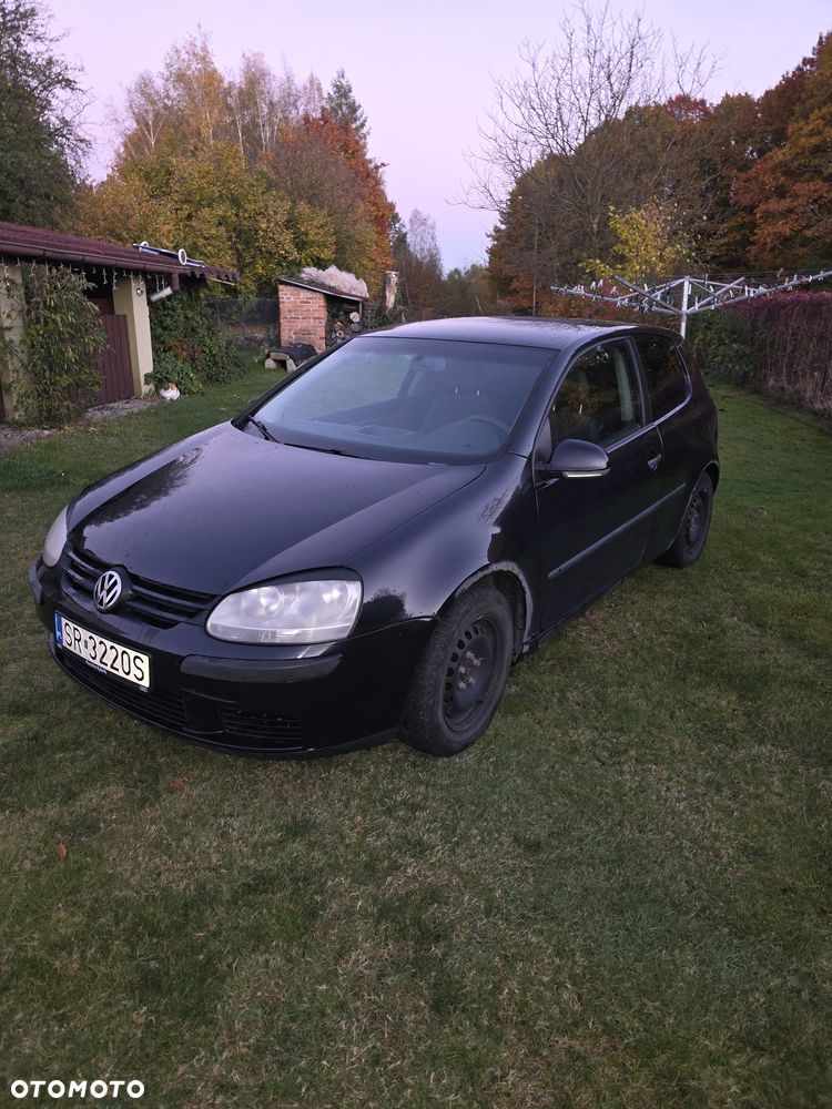 Volkswagen Golf - 1