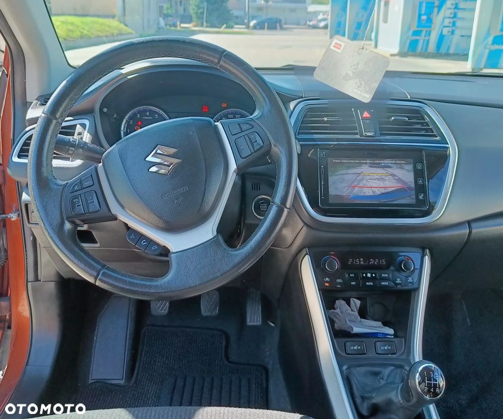 Suzuki SX4 S-Cross 1.0 T Premium - 15