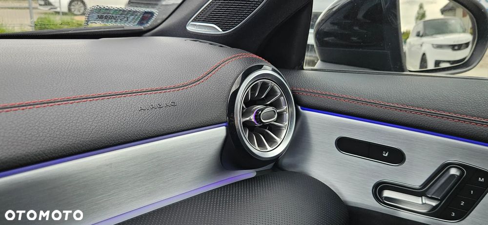 Mercedes-Benz CLA 250 AMG Line 7G-DCT - 38