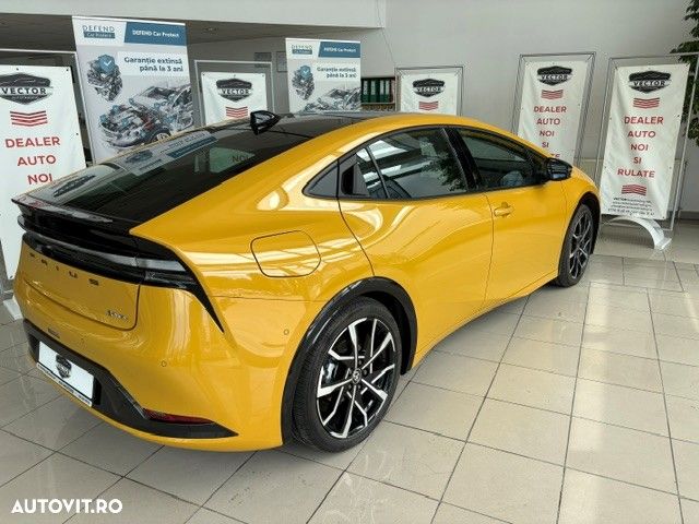 Toyota Prius 2.0 FWD PHEV Exclusive - 4