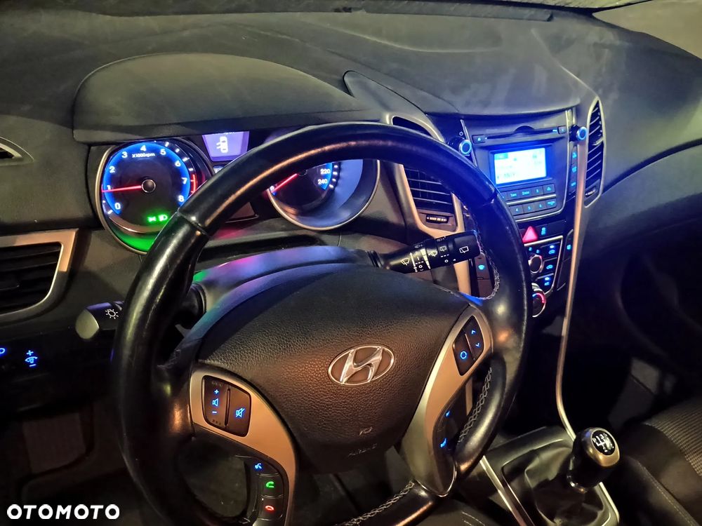 Hyundai i30 1.4 Comfort - 6