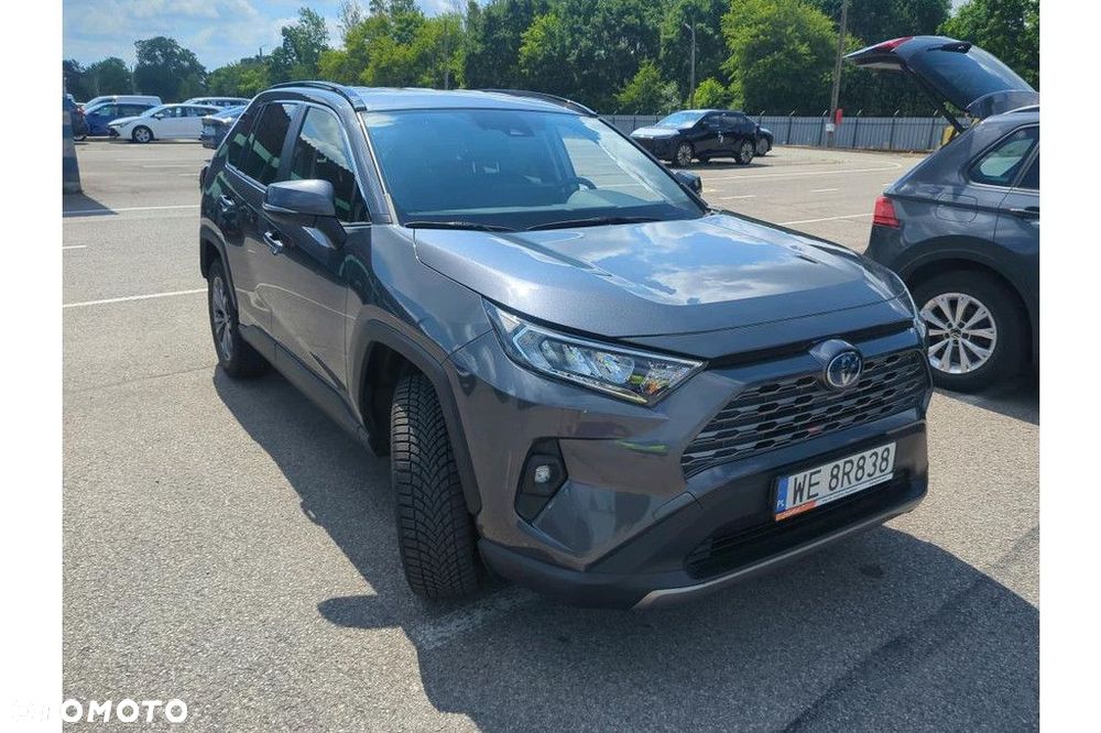 Toyota RAV4 - 4