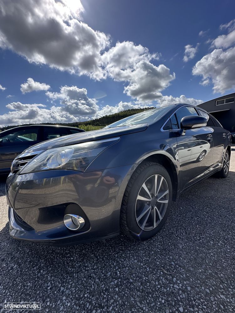 Toyota Avensis SD 2.0 D-4D Comfort - 3