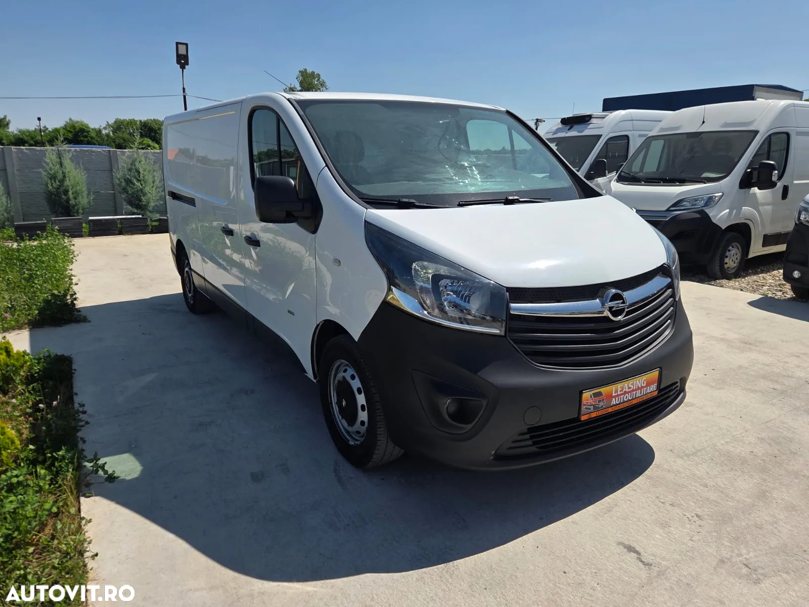 Opel Vivaro L2H1 - 4