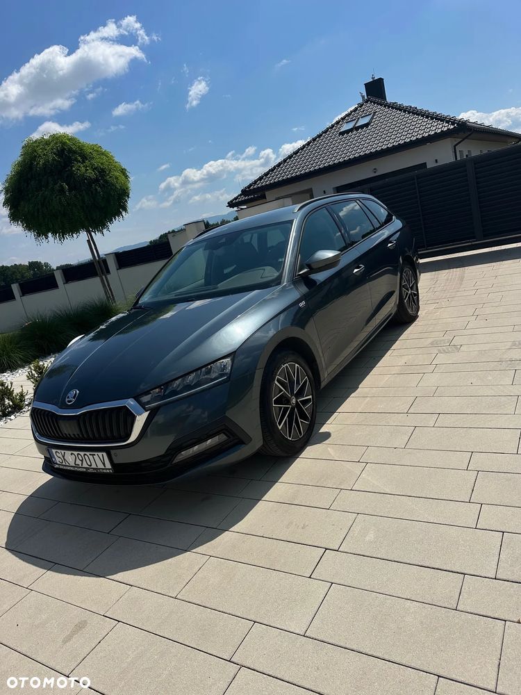 Skoda Octavia 2.0 TDI Ambition DSG - 1