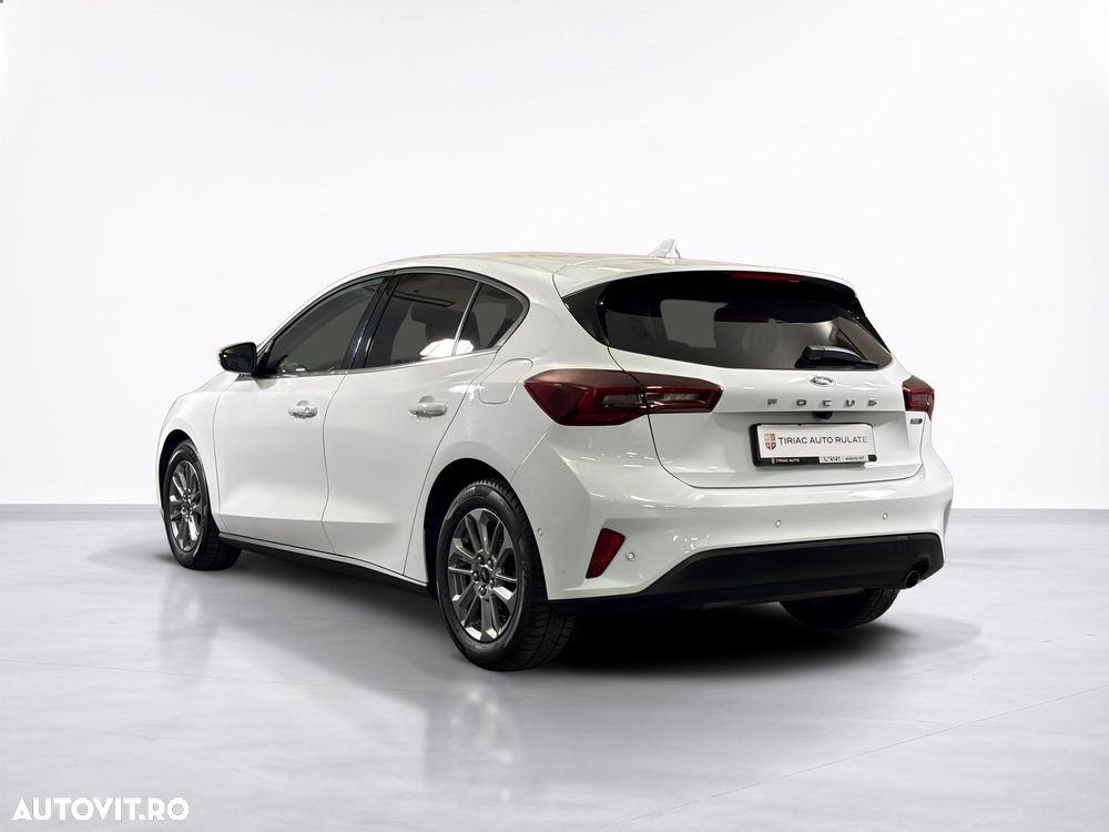 Ford Focus - 3