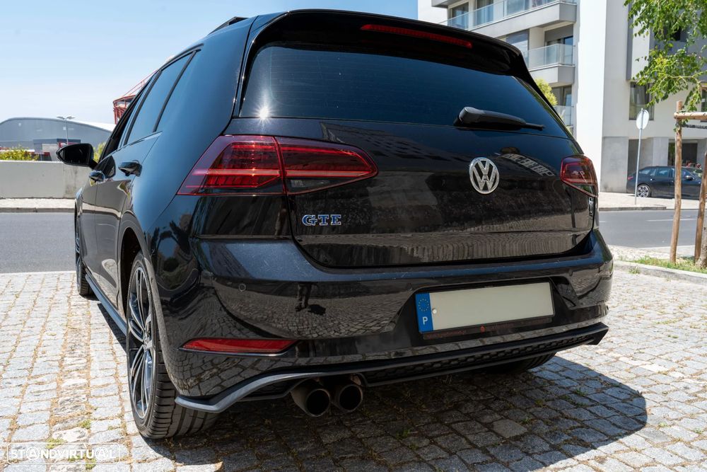 VW Golf 1.4 GTE Plug-In-Hybrid DSG - 2