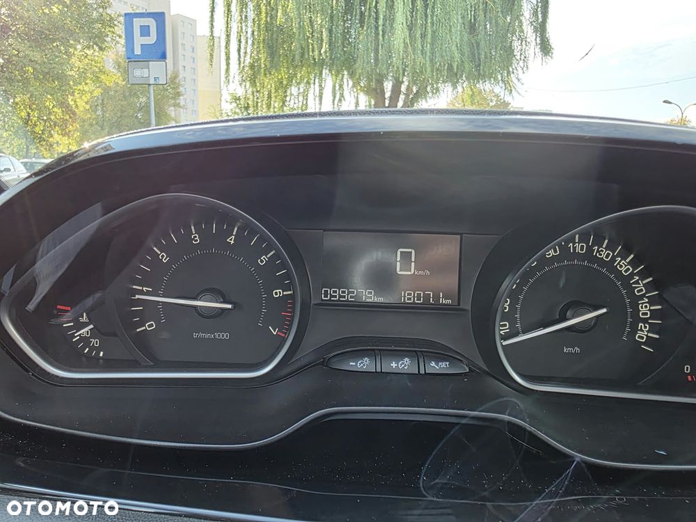 Peugeot 208 1.2 VTi Active - 13
