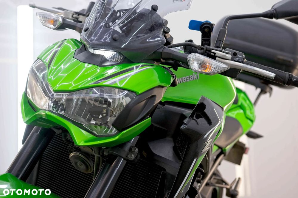 Kawasaki Z 900 - 11